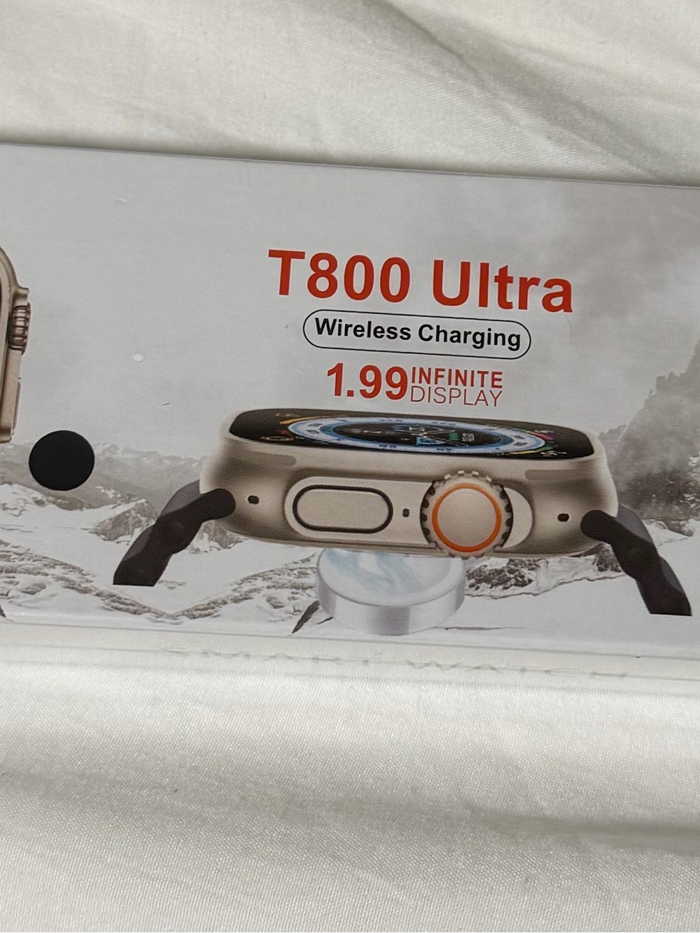 T800 Ultra Smartwatch - Gold Wireless Charging